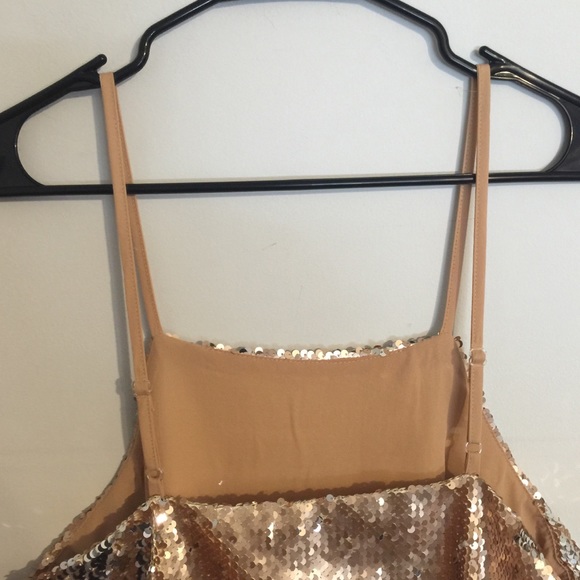 Sequin Shift Crop Top - Picture 4 of 4